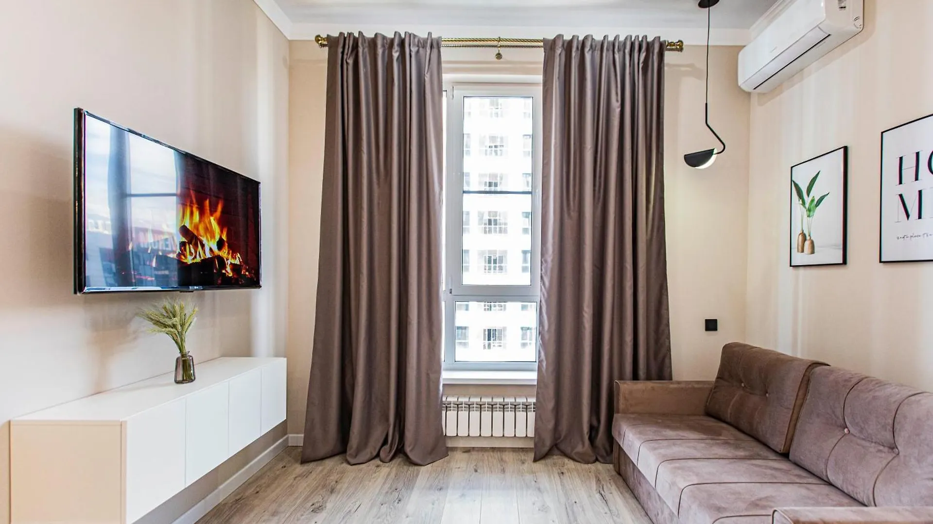 Роскошная Квартира Рядом С Метро Almaty Apartamento